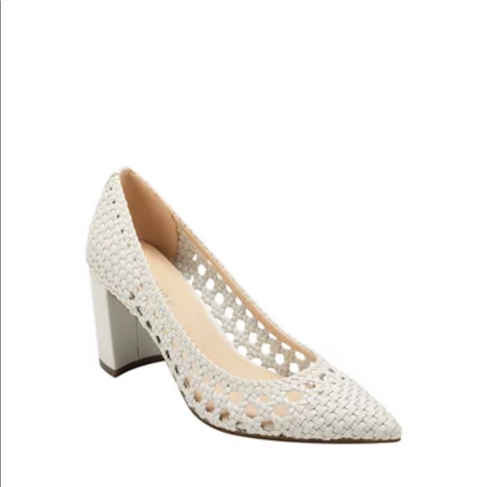 NEW Marc Fisher Viviane Pumps